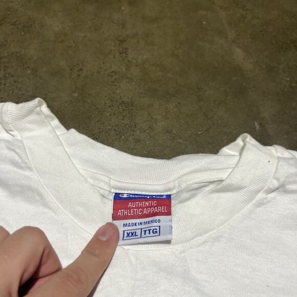 NOS Vintage 2001 Los Angeles Lakers NBA Champions Shirt - Picture 4 of 4